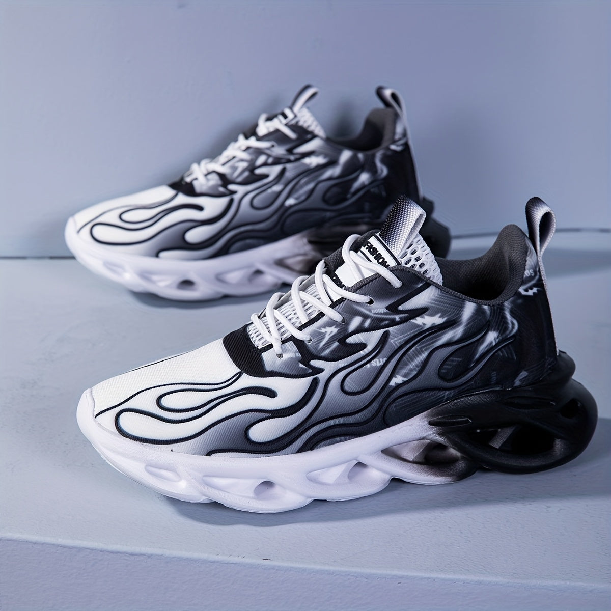 Casual Road Sports Shoes: Gradient Flame Printed Sports Shoes, With Hollow Breathable Soles